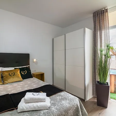 아파트 Playa Paraiso Apartment *