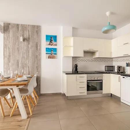 아파트 Playa Paraiso Apartment