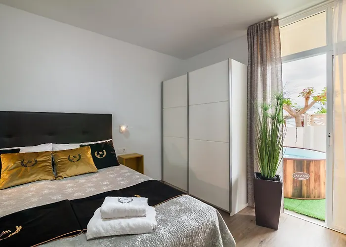 Apartman Playa Paraiso Apartment *